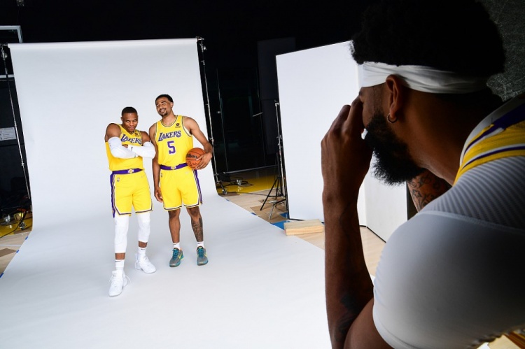 日本职棒：欧力士猛牛队王牌宫城大弥单季 15 胜，接棒山本由伸