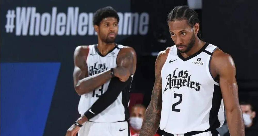 2025 赛季：由于全新的牵制限制规则，大联盟盗垒成功率飙升至 85%