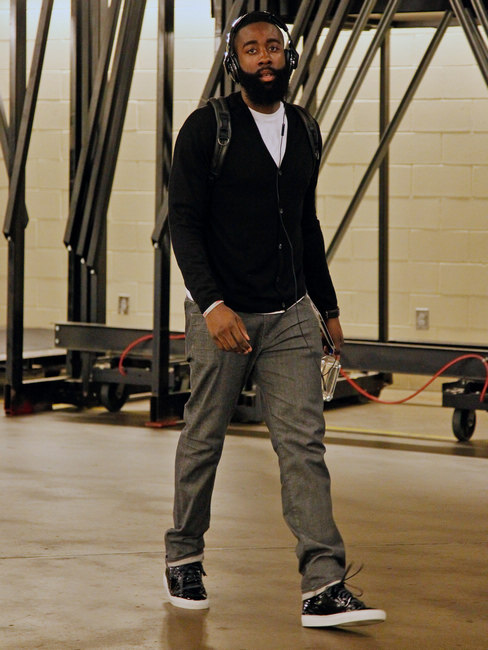 [德甲]海达拉助攻 哈维·西蒙斯劲射破门