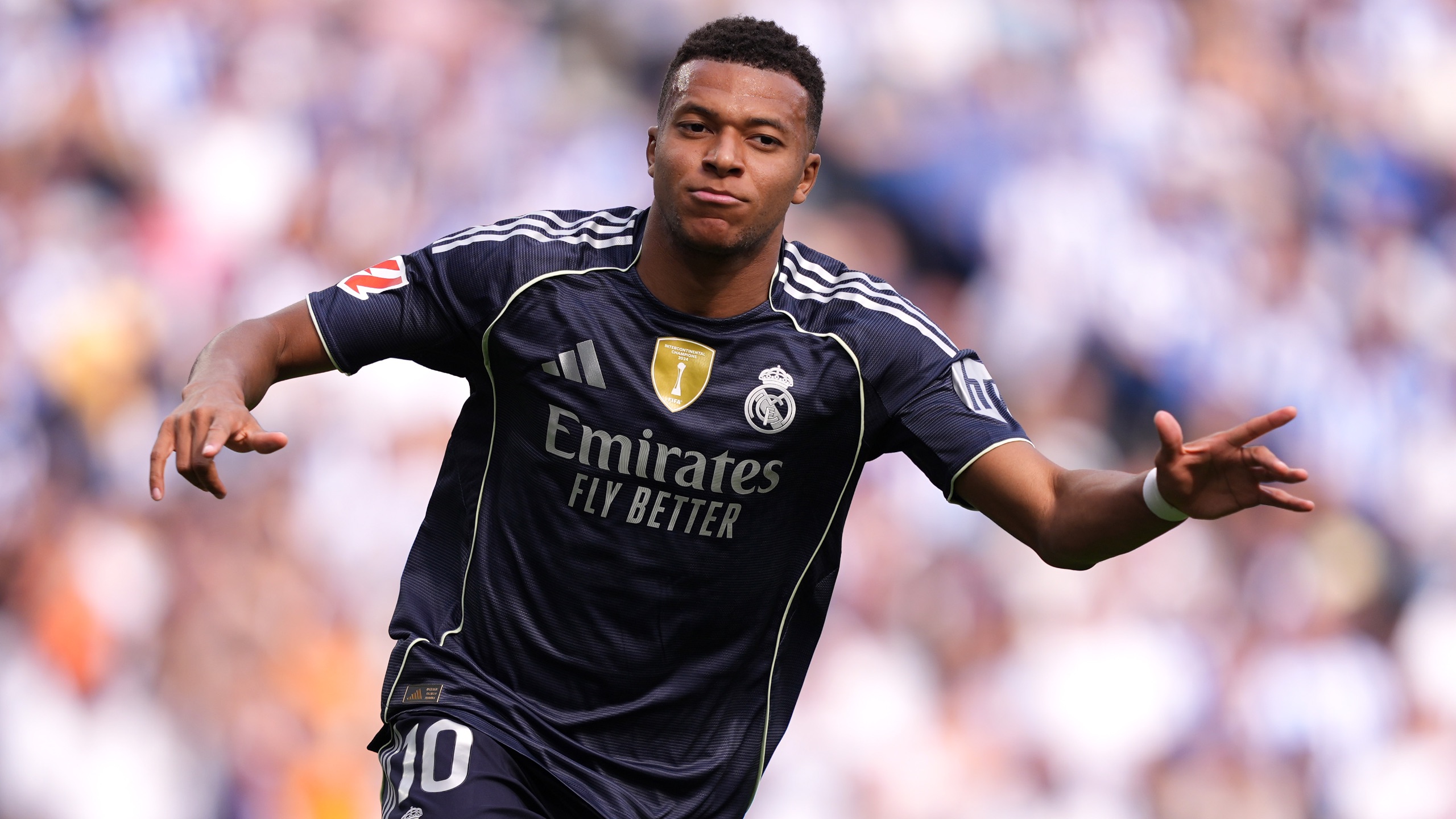 “无中生有”的王者之师，斯洛特都给利物浦施了什么魔法？