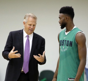 萨巴莱塔：西班牙人在世青赛后曾想签下梅西，但巴萨断然拒绝