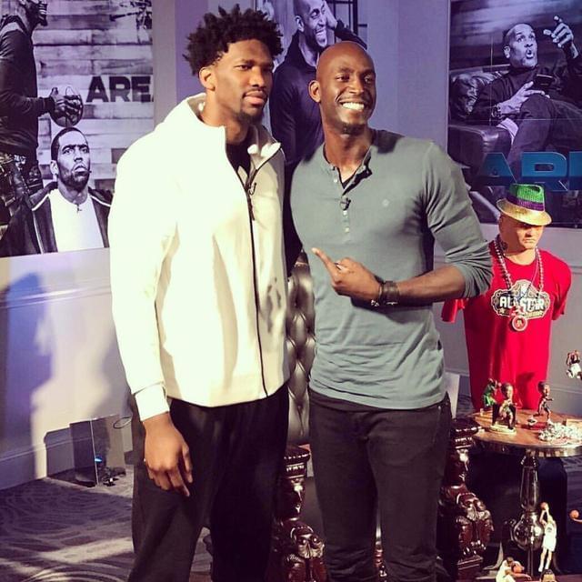 周杰伦以球员身份参加澳网，C位海报公开，夺冠将捐出百万澳元