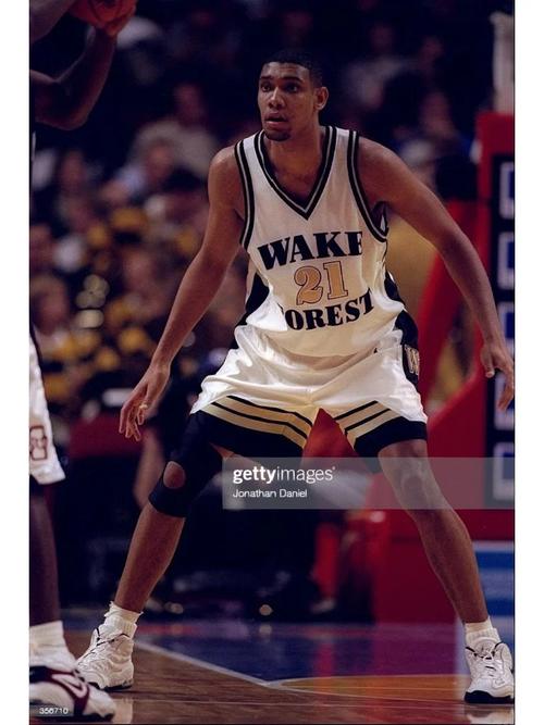 可为射手张达驰：哈兰德、莱万是我学习榜样，希望自己更全面