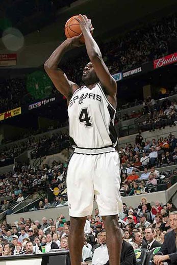 拜仁下半程的命门：凯恩还是诺伊尔